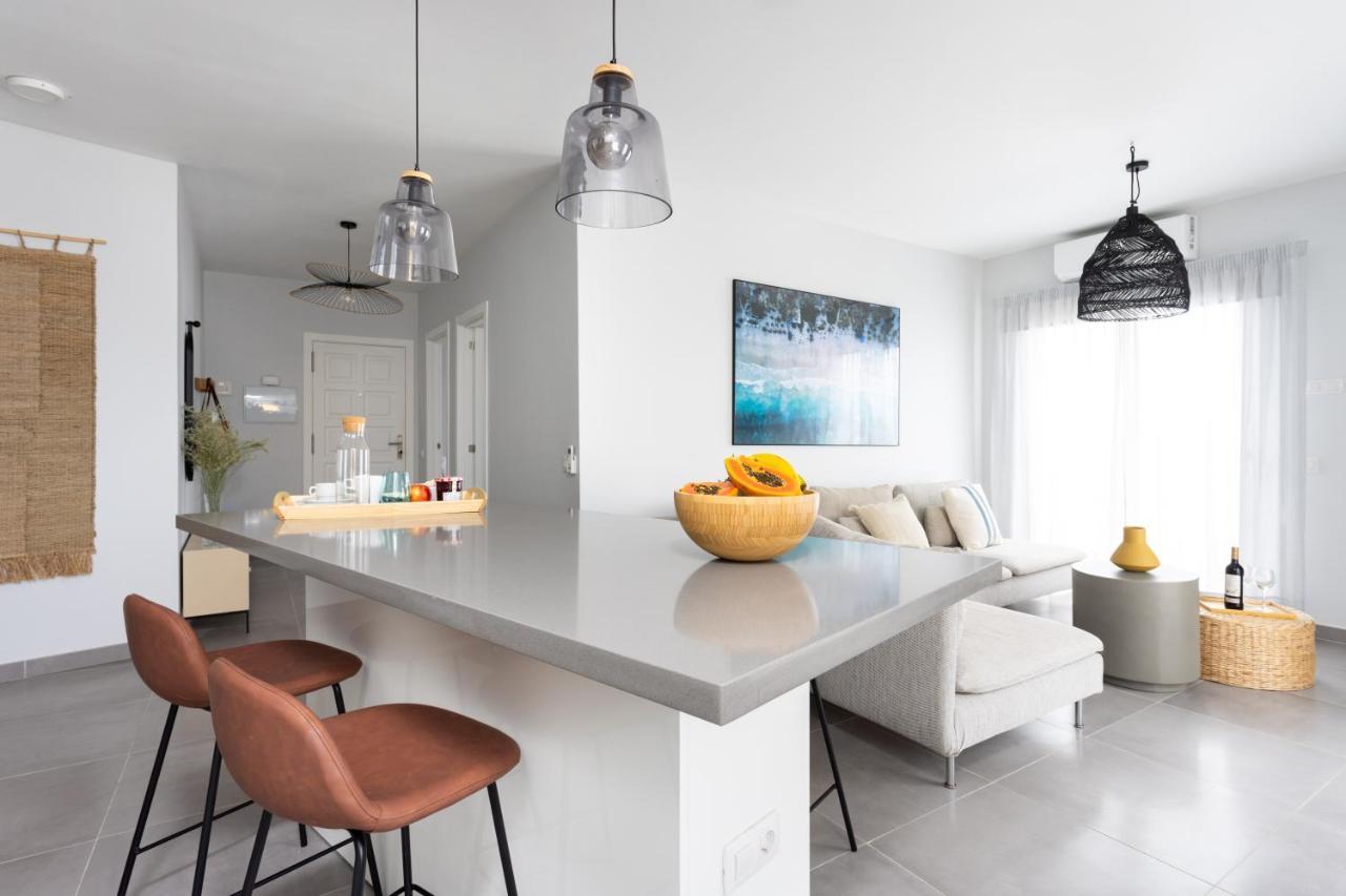 קנדלריה Home2Book Stunning Sea Front Caletillas, Pool מראה חיצוני תמונה