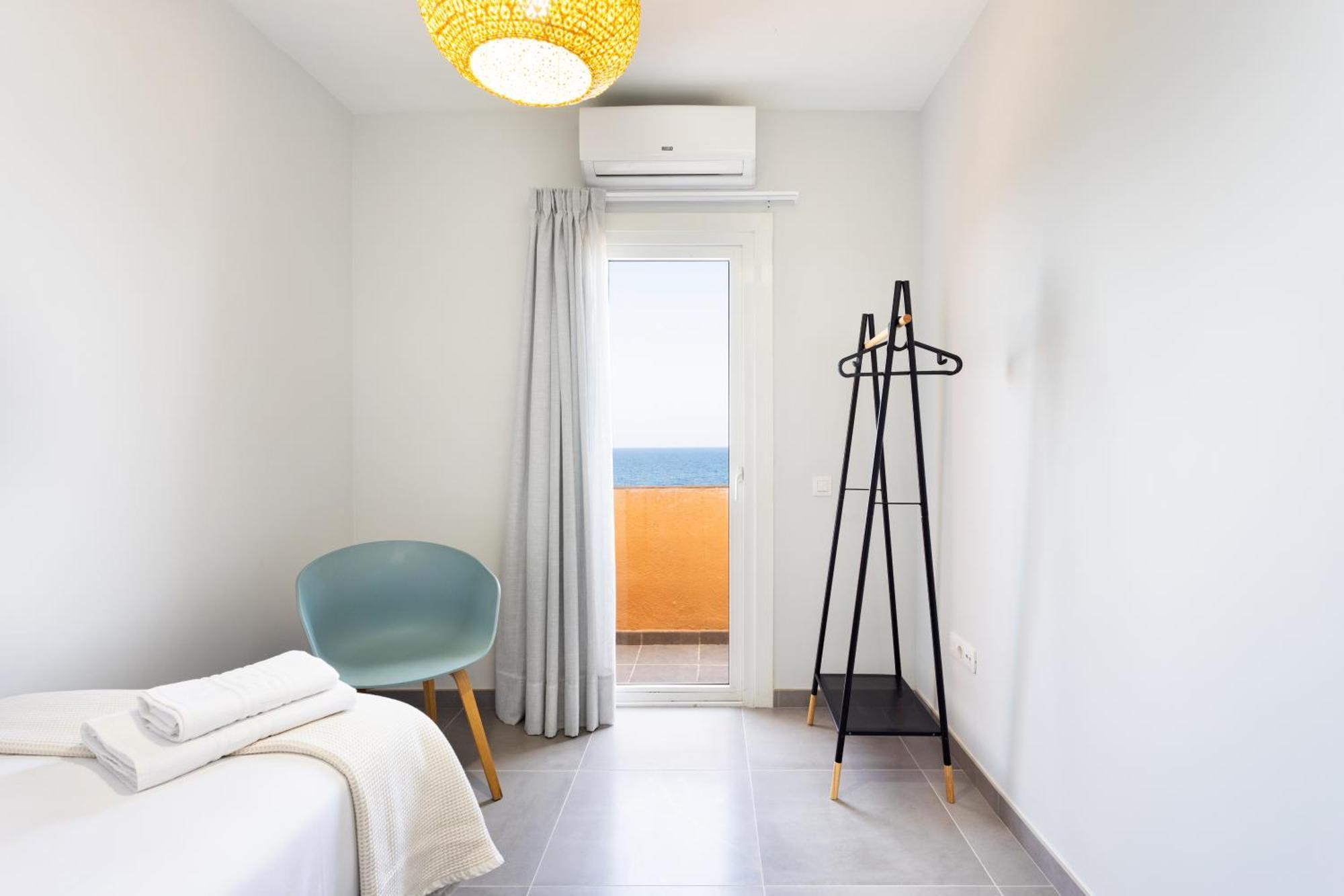 קנדלריה Home2Book Stunning Sea Front Caletillas, Pool מראה חיצוני תמונה
